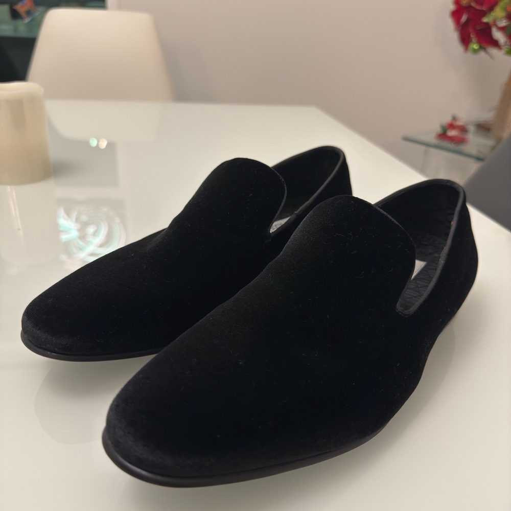 Elegant Black Velvet Loafers